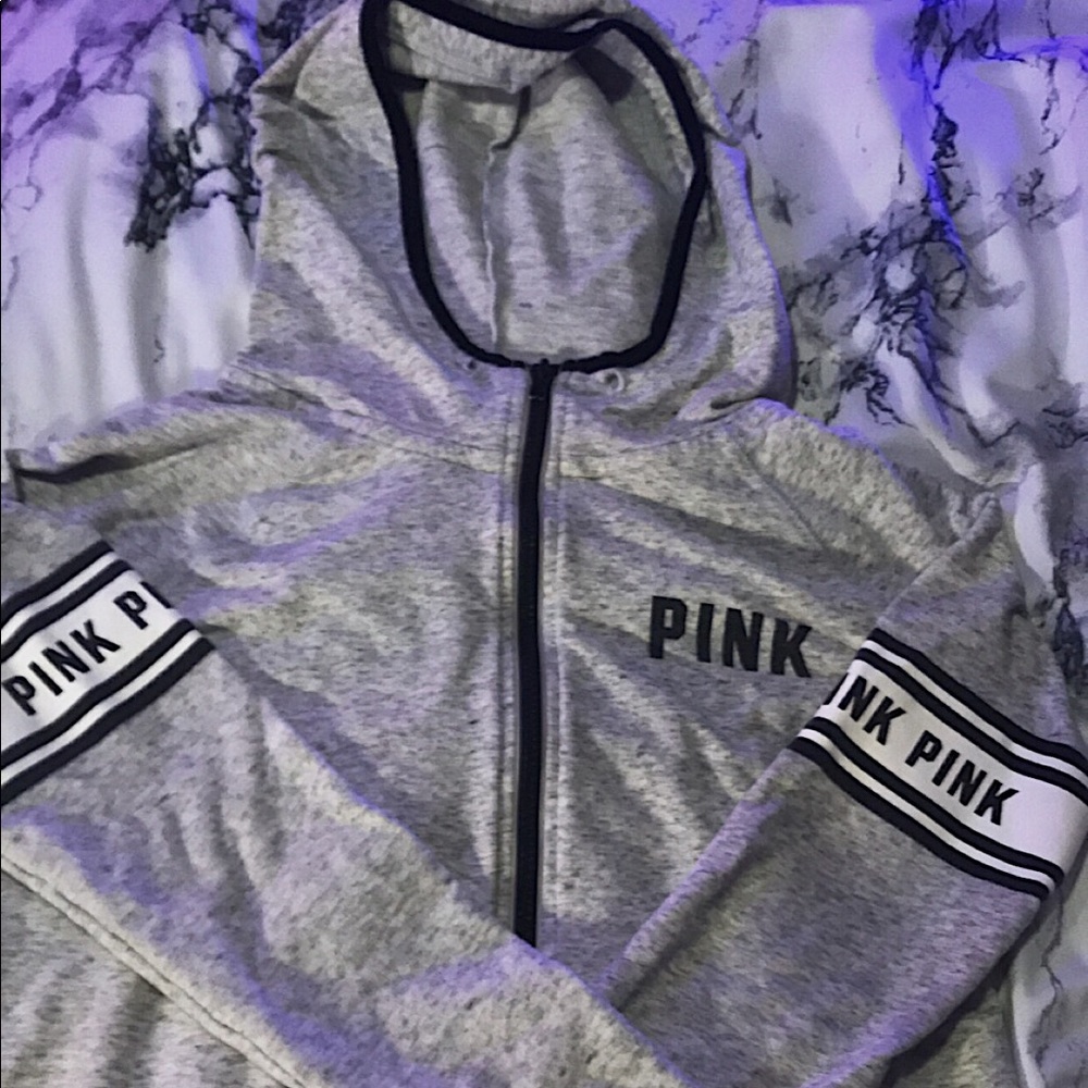 Pink VS sweatshirt